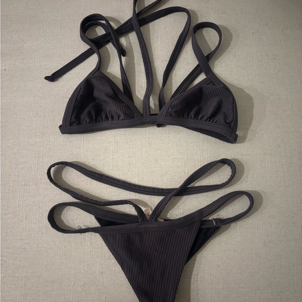 Chic Black Strappy Bikini Set